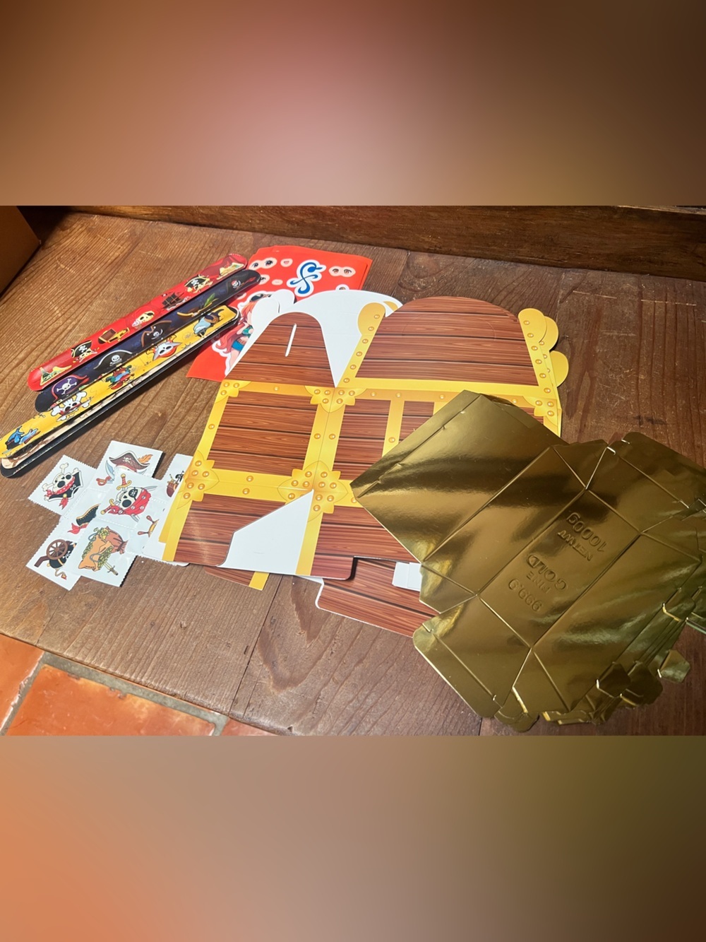 Pirate themed party supplies